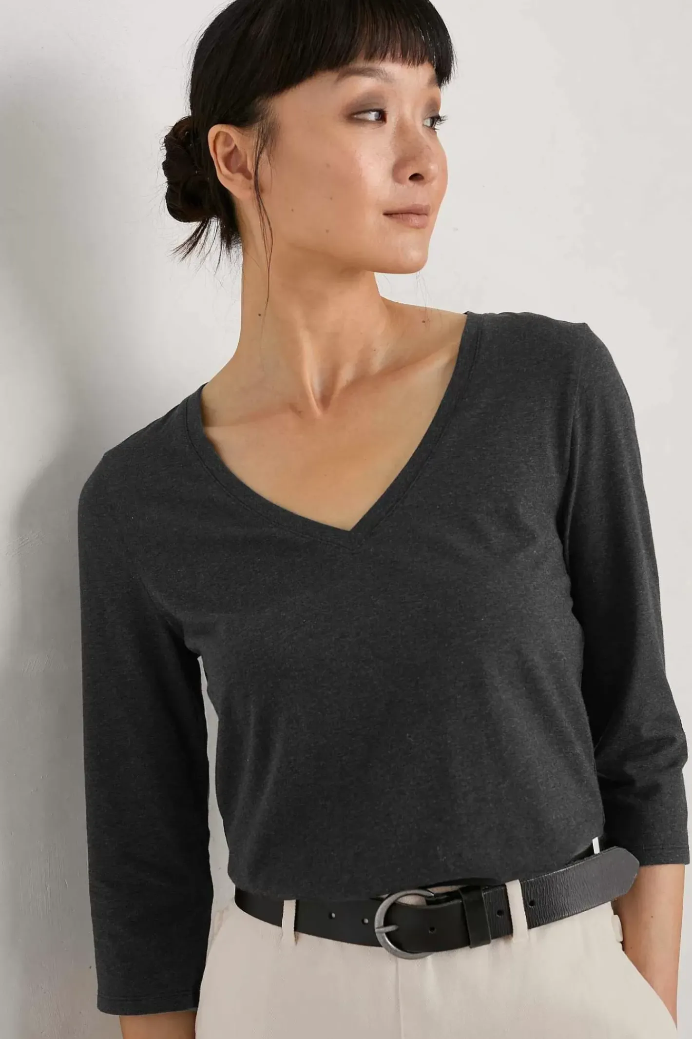Women Seasalt Cornwall Alighting 3/4 Sleeve V-Neck Jersey Top