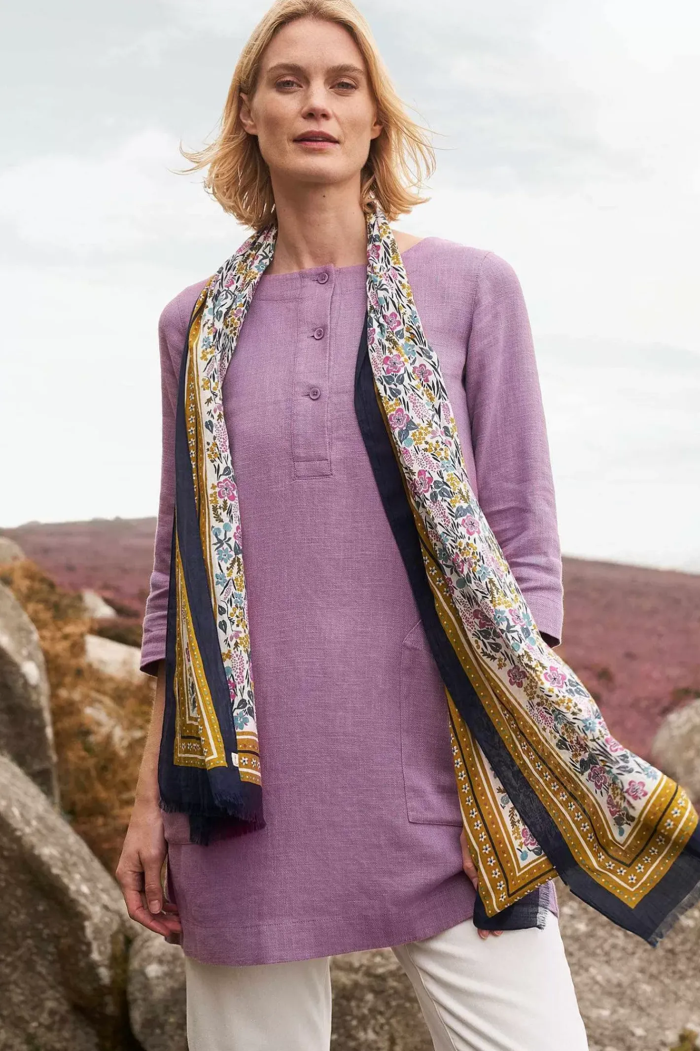 Women Seasalt Cornwall Lighthouse Rock 3/4 Sleeve Tunic