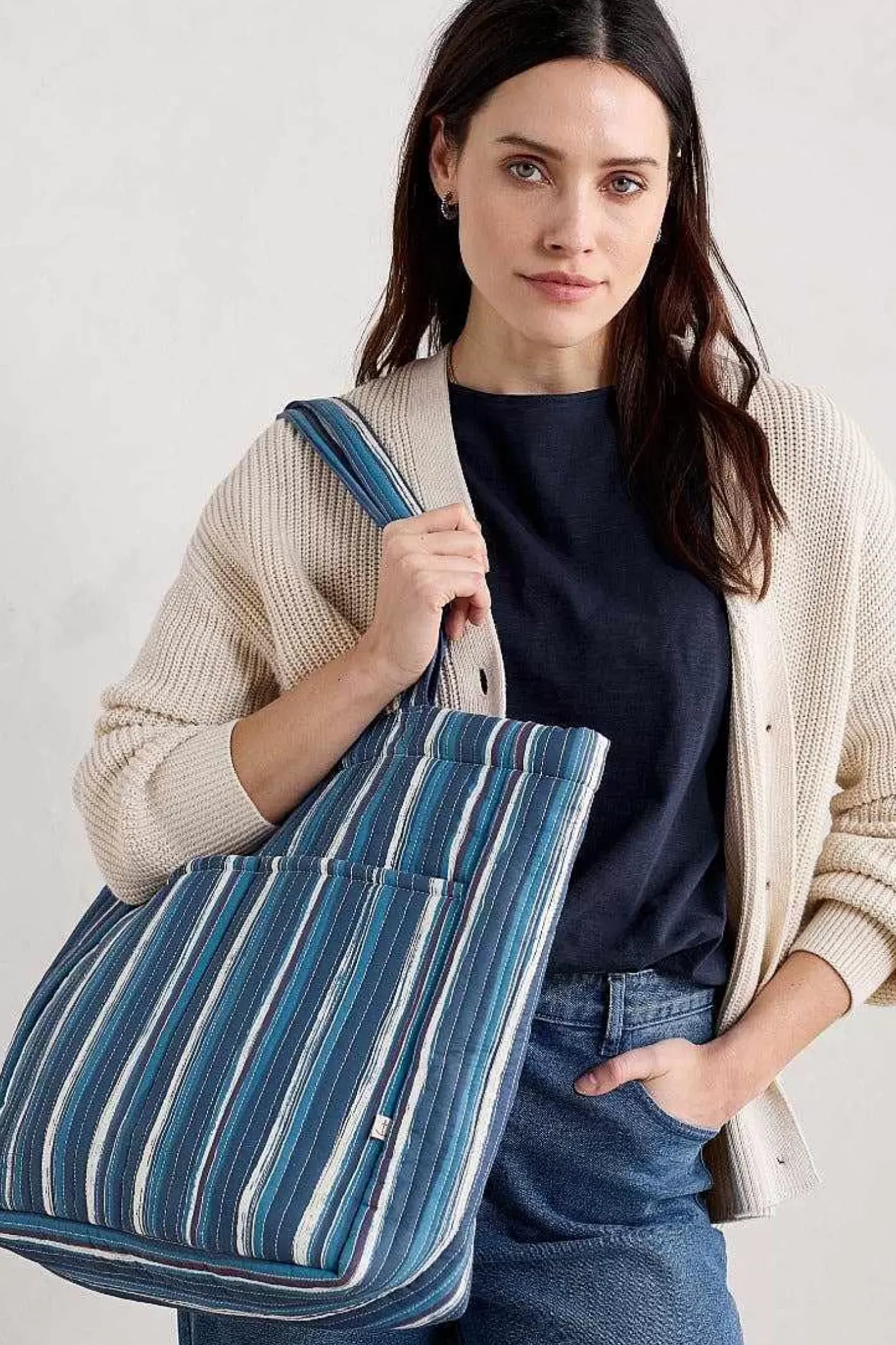 Women Seasalt Cornwall Singing Water Quilted Tote Bag