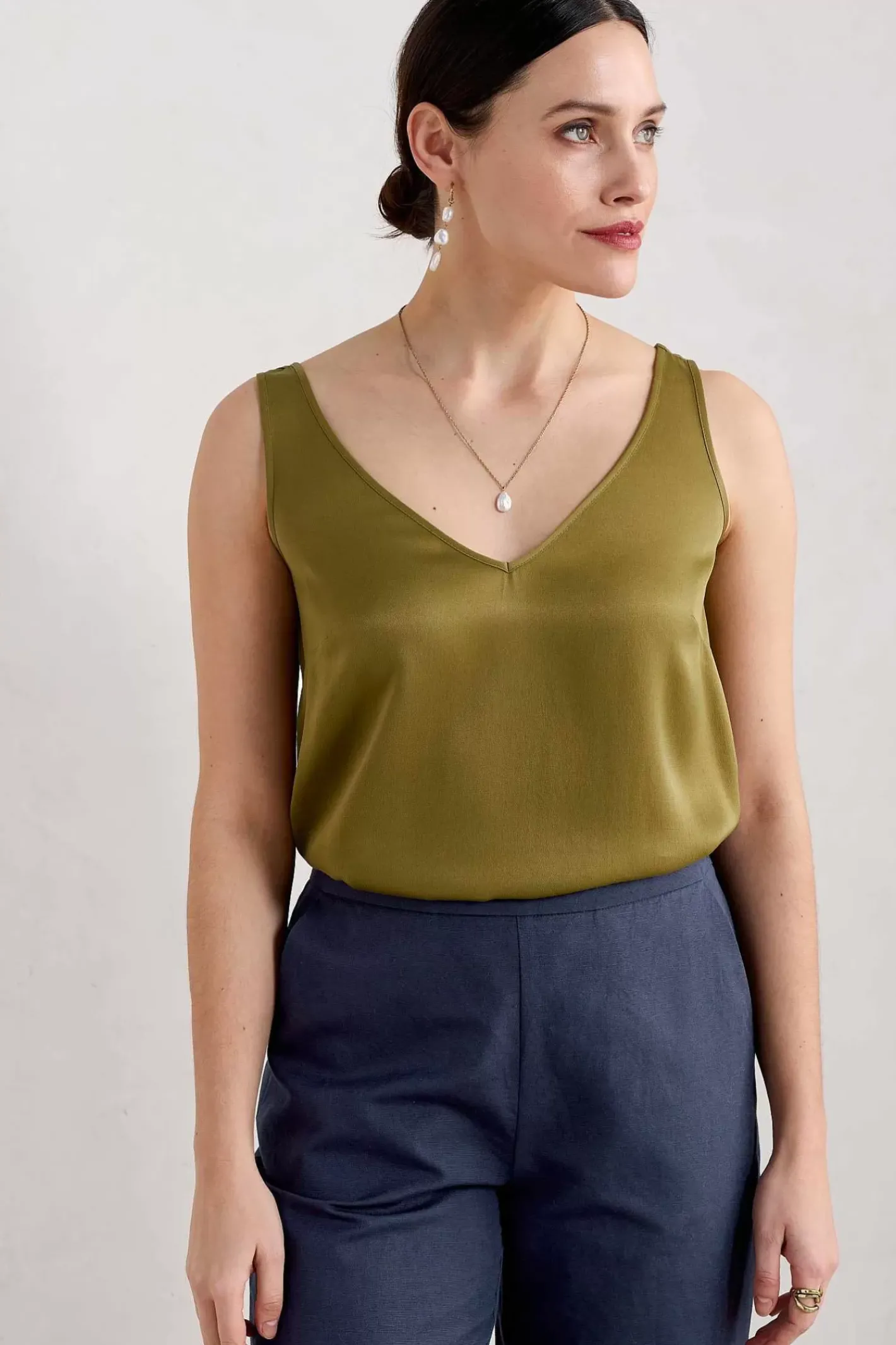Women Seasalt Cornwall Wilder V-Neck Satin Vest